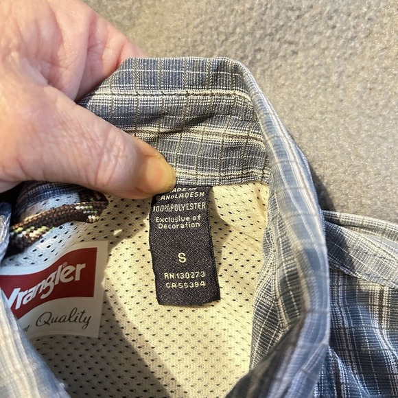 Wrangler Performance Shirt Short Sleeve Breathable NWT Fishing Blue Small - Picture 6 of 7